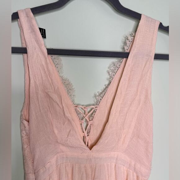 Forever 21 Blush Lace Maxi Small Dress - Picture 7 of 13